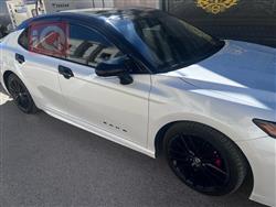 تۆیۆتا کامری